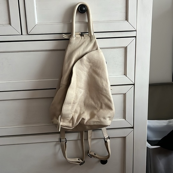 Free People x We The Free Soho Convertible Bag In Champagne New Womens Backpack - Picture 16 of 16